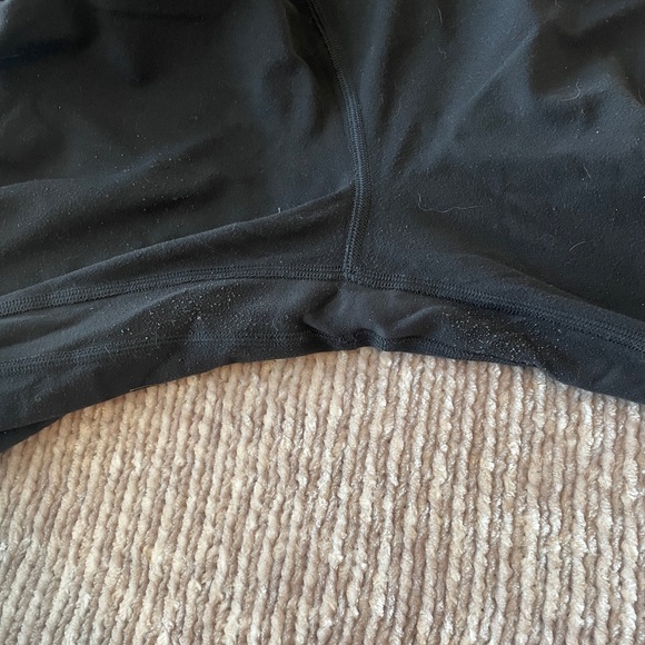 Lululemon black align leggings size 10 - Picture 3 of 5